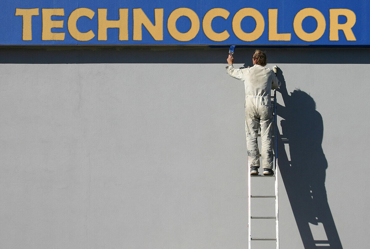 technocolortintas.com